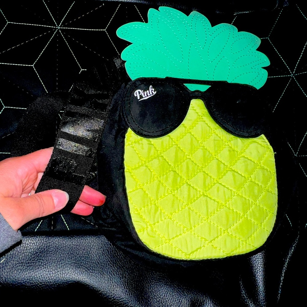 VS pink Small/mini cooler bag